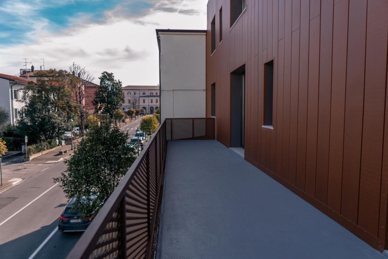K Modern Hotel Peschiera del Garda Exterior photo